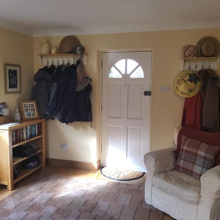 Bed and Breakfast Ha'Penny Acre Sherfield English Esterno foto
