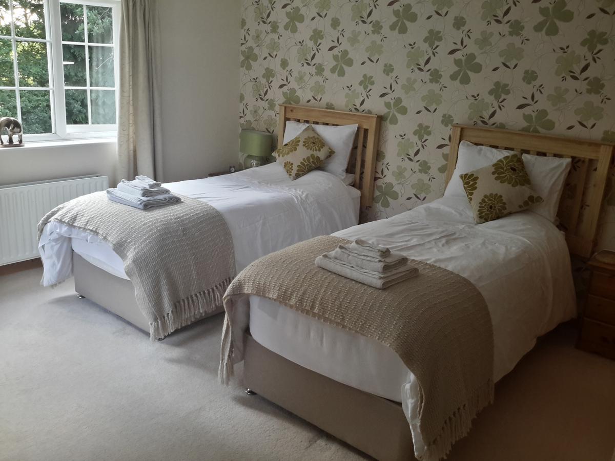 Bed and Breakfast Ha'Penny Acre Sherfield English Esterno foto