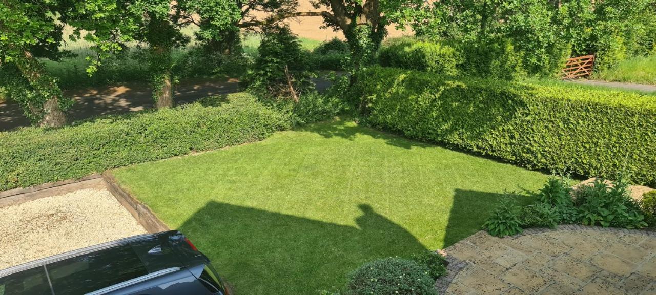 Bed and Breakfast Ha'Penny Acre Sherfield English Esterno foto